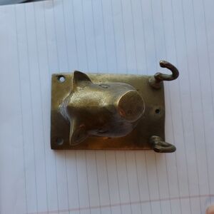 Brass Pig‎ Head Hooks